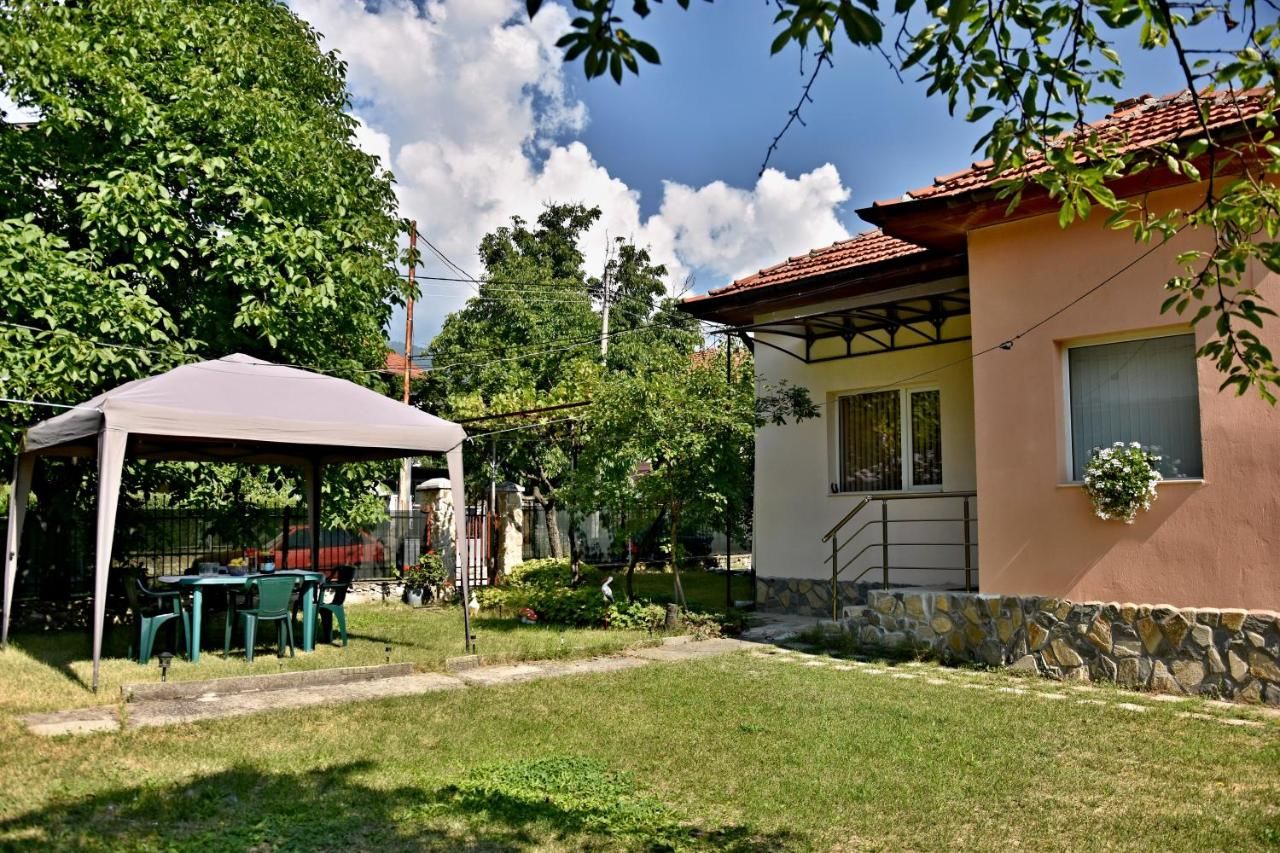 Дома для отпуска Къща за гости СВЕСТО Велинград-4